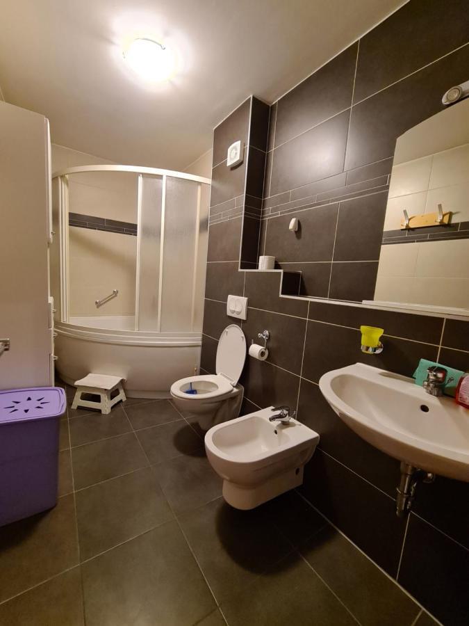 Apartman Luka Appartement Pula Buitenkant foto